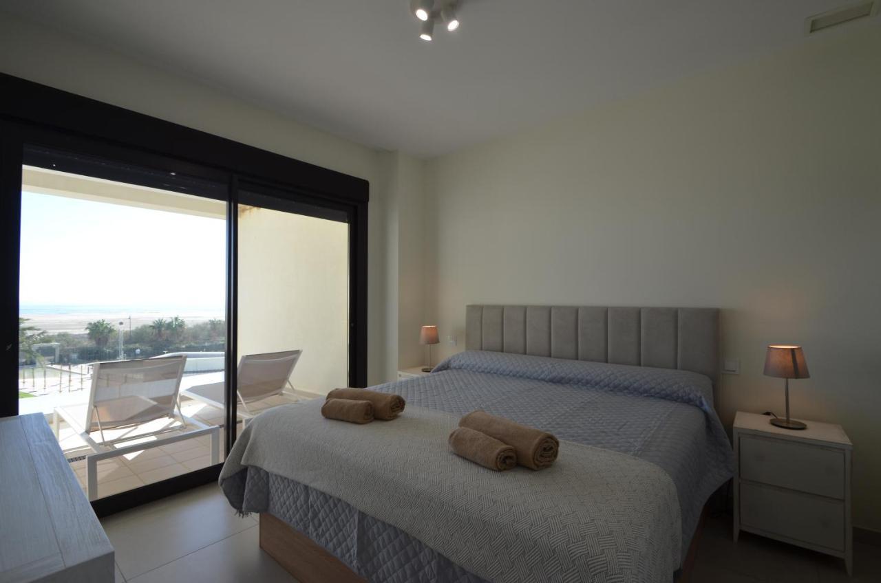 Ocean Home Excellent & Solmares Исла-Канела Экстерьер фото