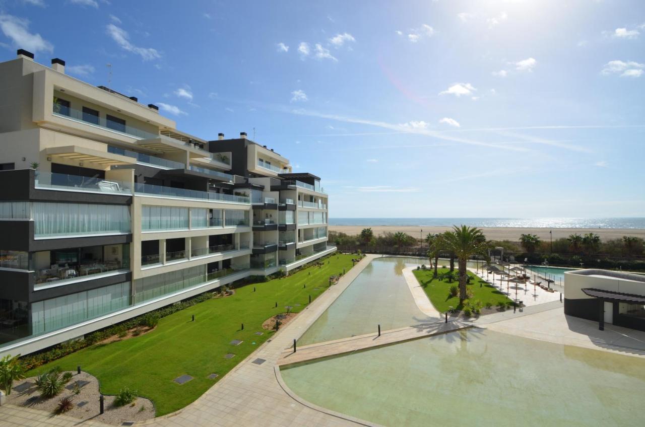Ocean Home Excellent & Solmares Исла-Канела Экстерьер фото