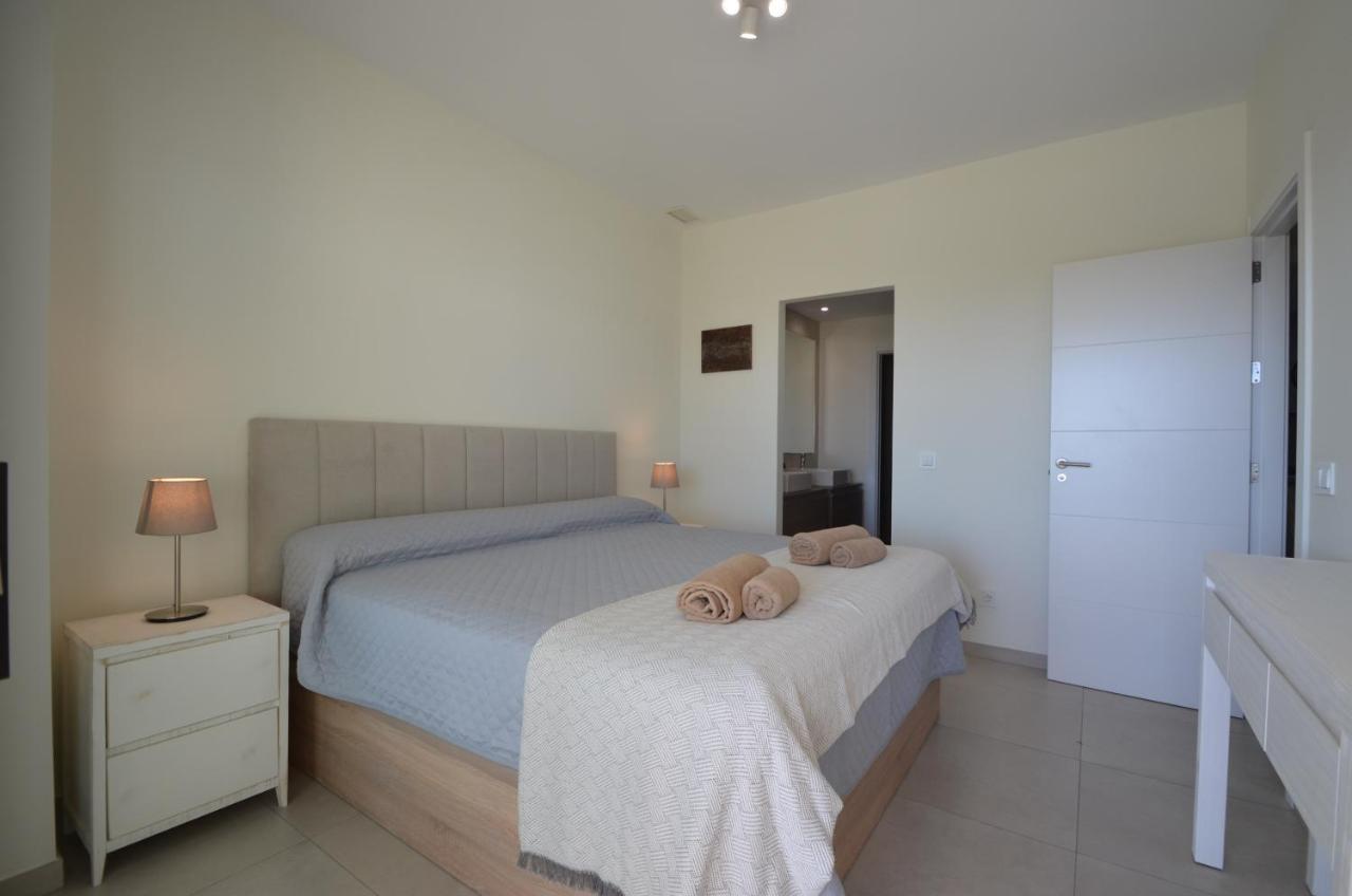 Ocean Home Excellent & Solmares Исла-Канела Экстерьер фото