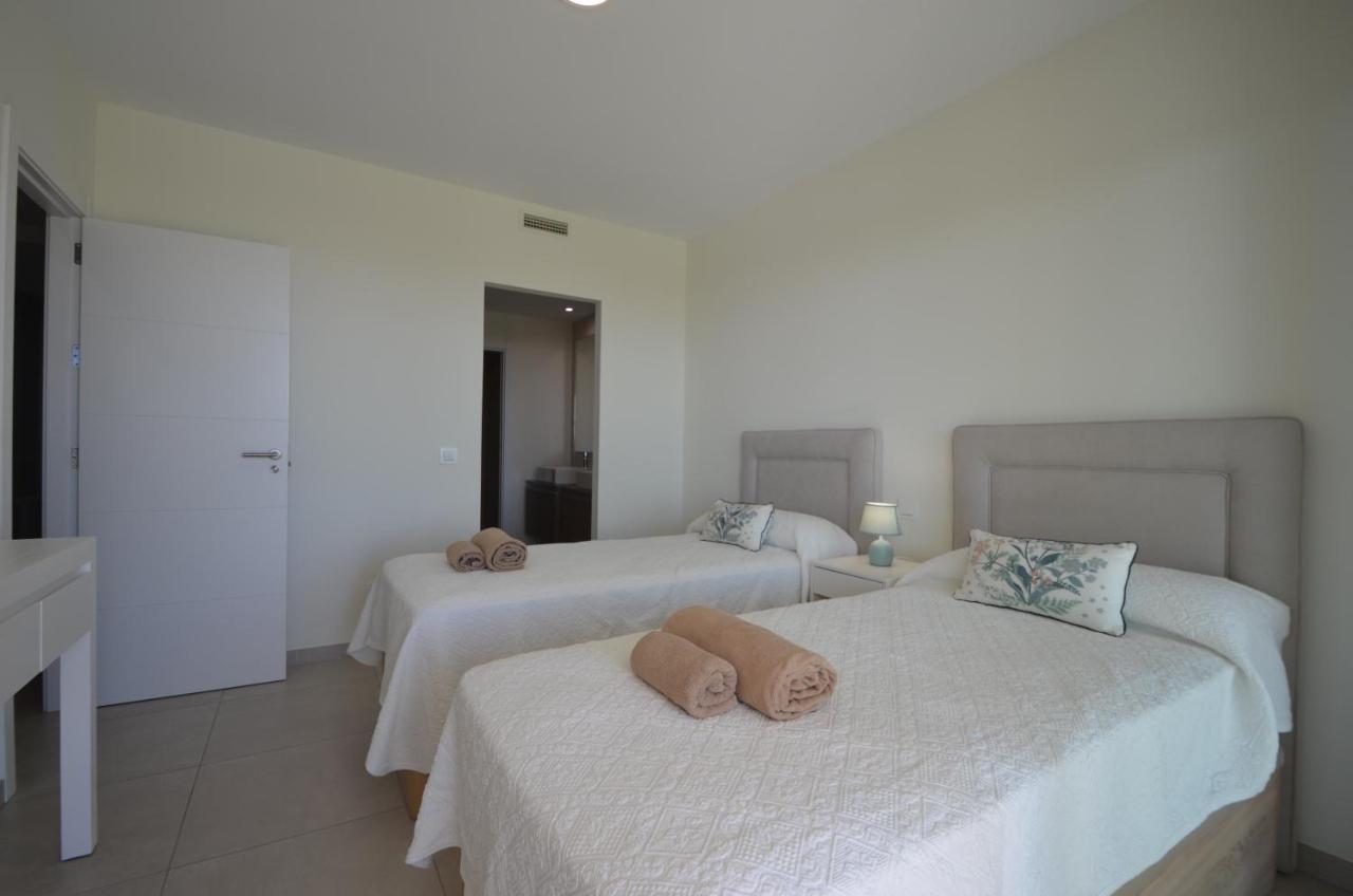 Ocean Home Excellent & Solmares Исла-Канела Экстерьер фото